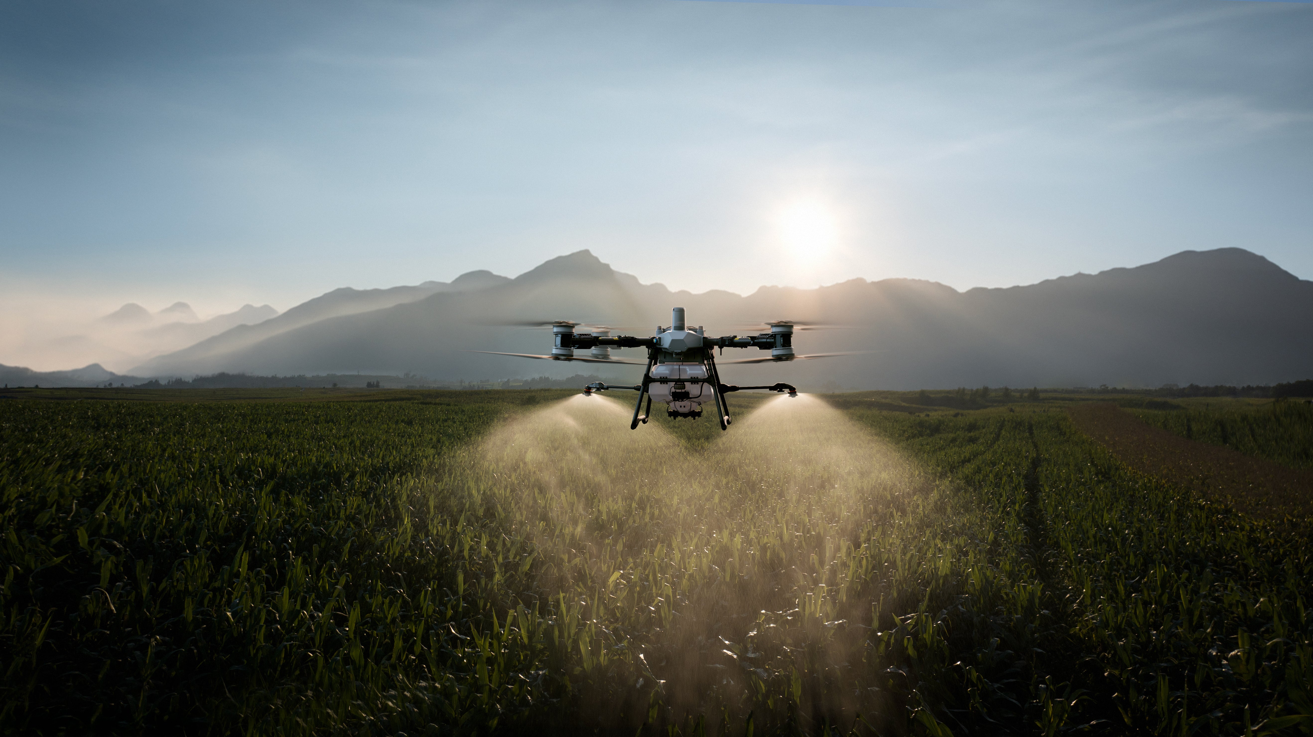 DJI T100 Ready to Spray Combo Special Image