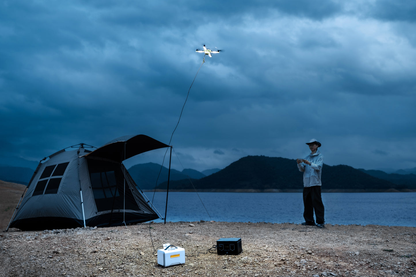 CZ10 Hover Light - Tethered Light Drone